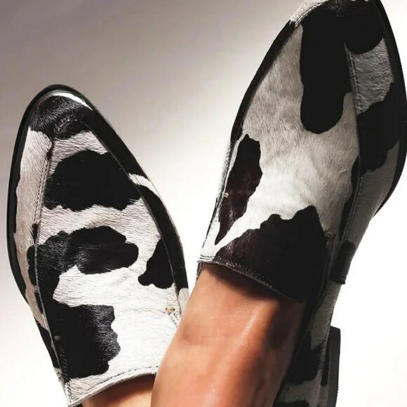 Elegant Loafers with Small Heel - Animal Print - Size 10.5 - Picture 3 of 5